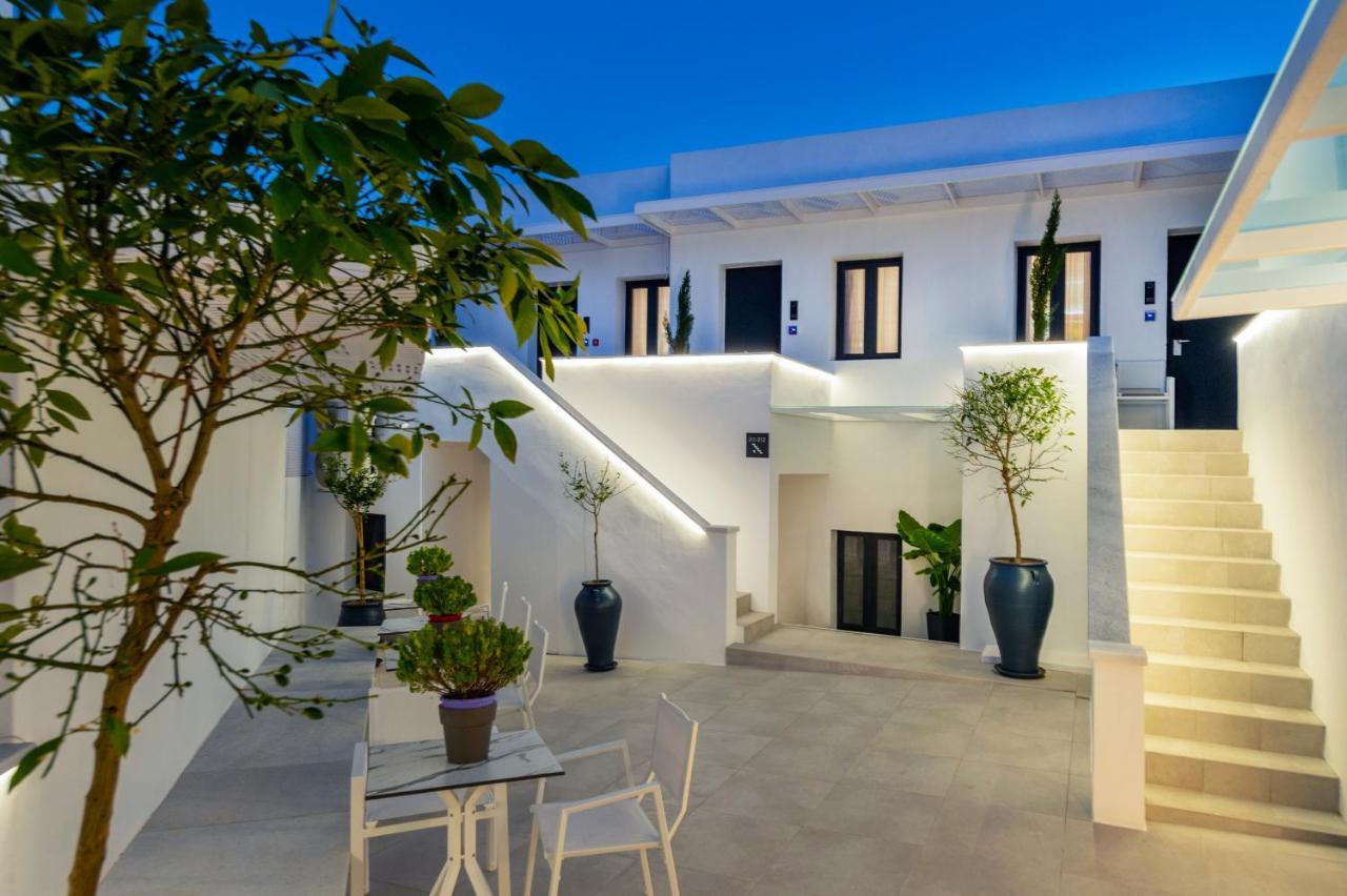 Central Boutique Hotel By Naoussa Hills Adults Only Luaran gambar