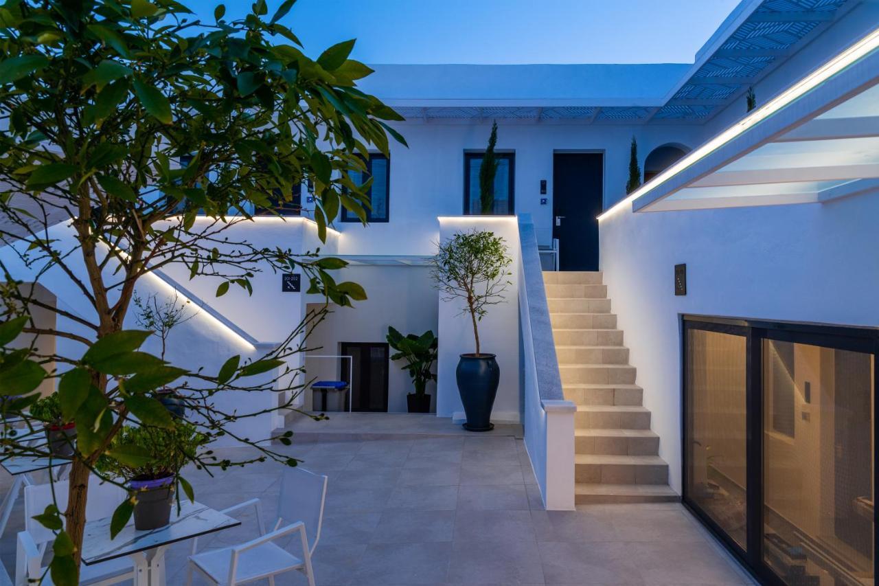 Central Boutique Hotel By Naoussa Hills Adults Only Luaran gambar